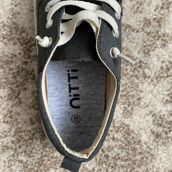 Black canvas loafers - Picture 4 of 4